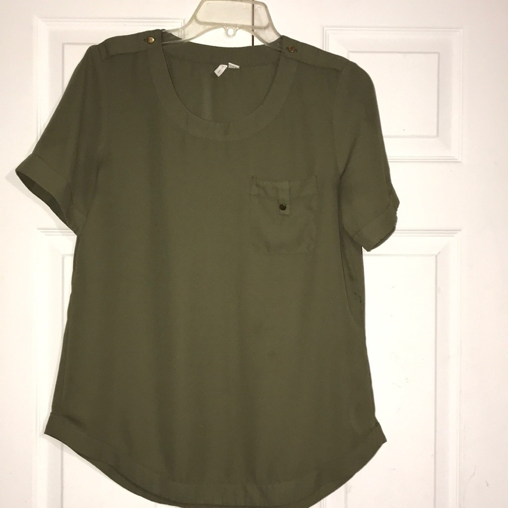 Women’s Olive Top